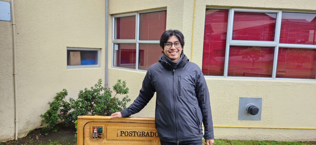 Magíster en Atención a la Diversidad en Contextos Educativos recibe a primer estudiante usuario de Lengua de Señas